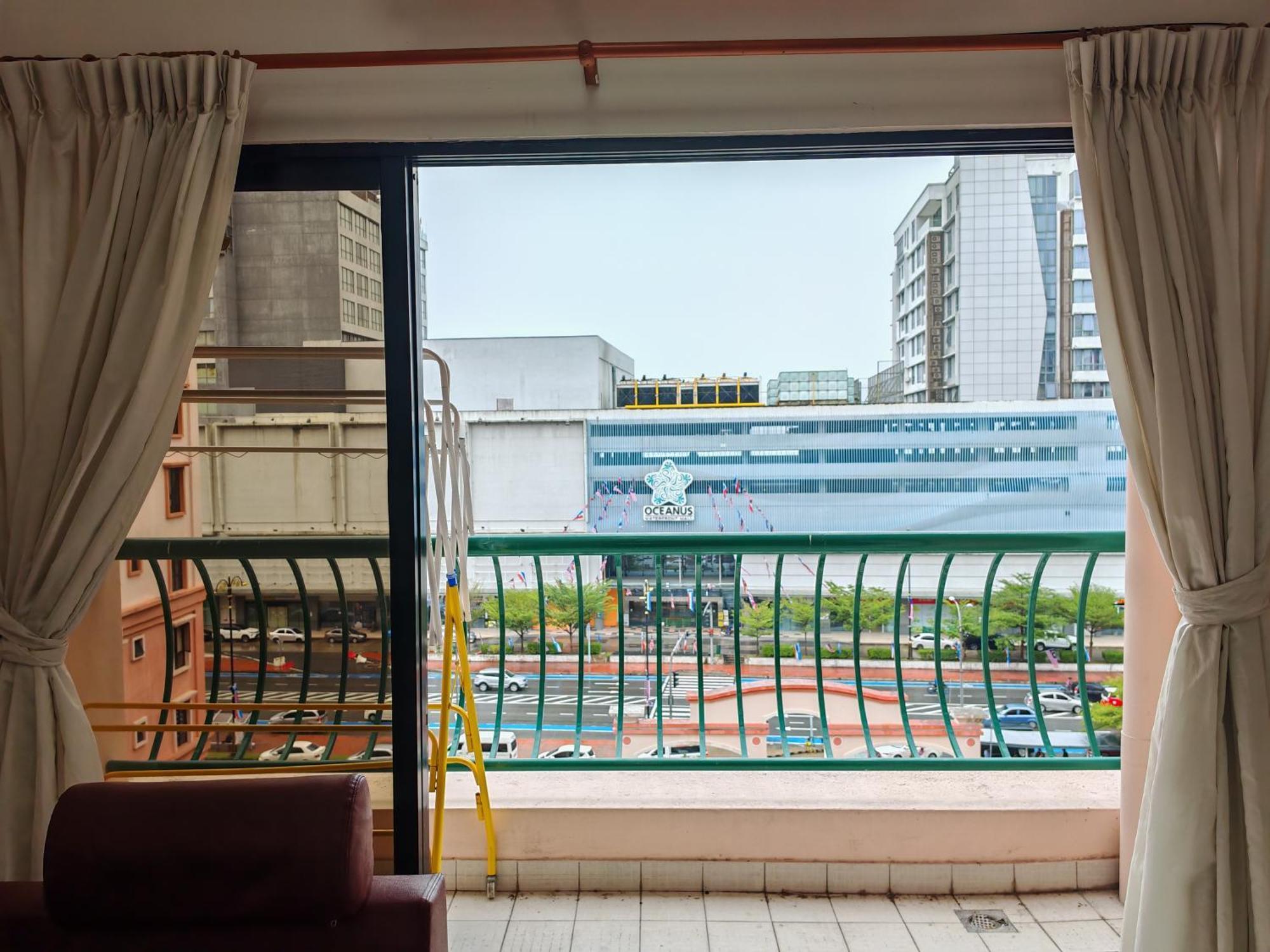 Marina Court By Kc